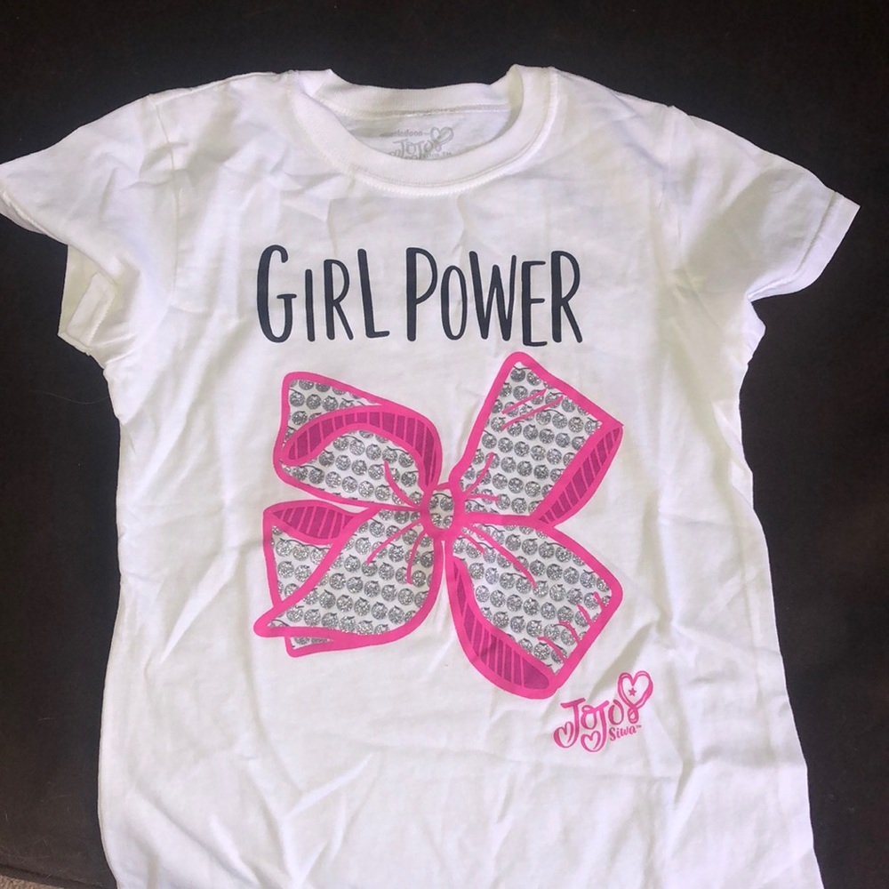 Jojo Siwa tee shirt!!